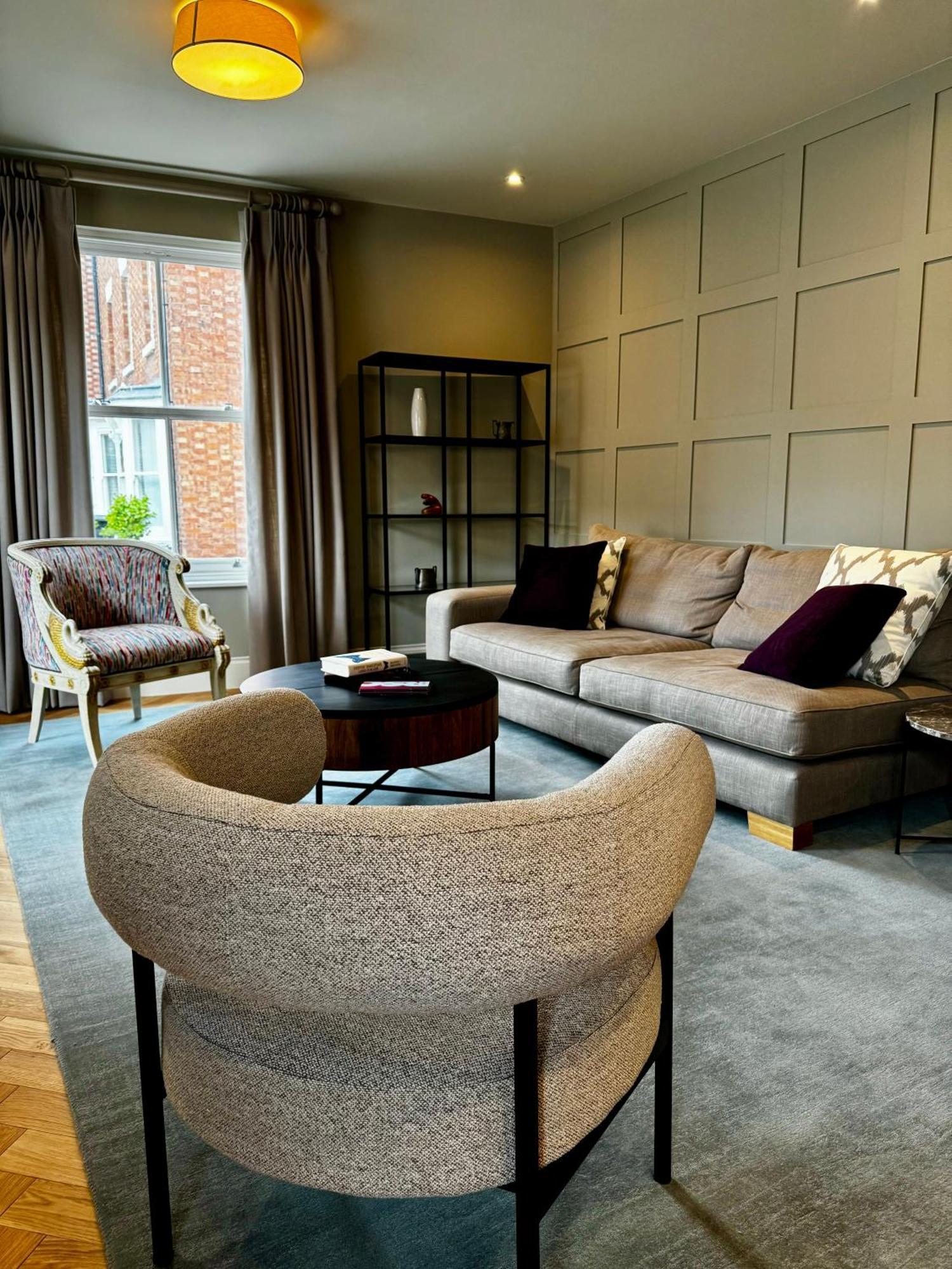 Macbeths Corner High End Luxury Apartment In Centre With Parking Stratford-upon-Avon Dış mekan fotoğraf